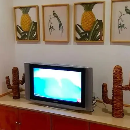 Lisbon South Bank Charming Pool Duplex & Garden Bbk 펜션 세심브라