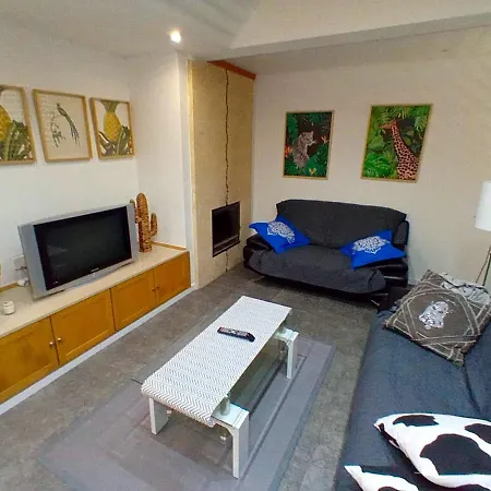 Holiday home Charming Pool Duplex Bbk & Garden