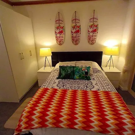 펜션 Lisbon South Bank Charming Pool Duplex & Garden Bbk 세심브라