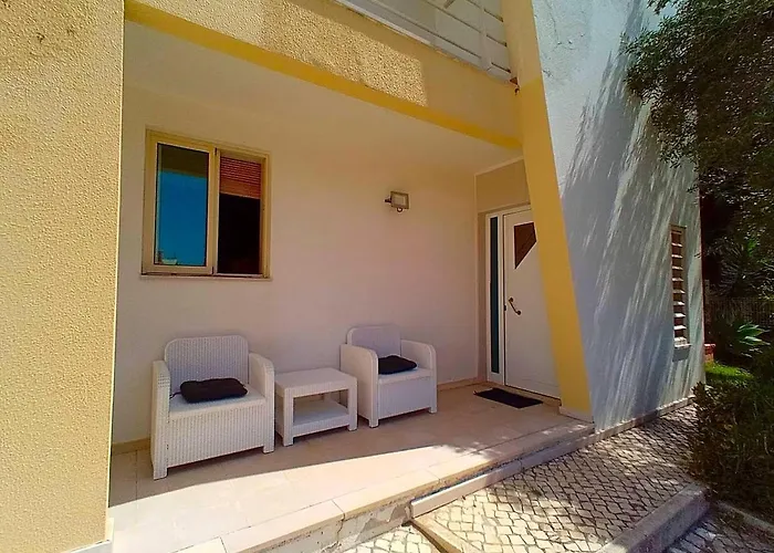 Lisbon South Bank Charming Pool Duplex & Garden Bbk Sesimbra