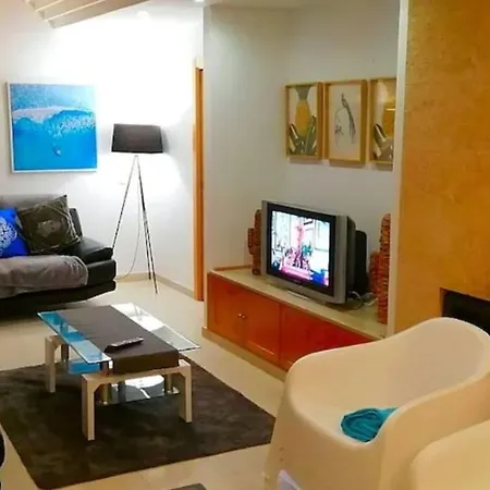 Lisbon South Bank Charming Pool Duplex & Garden Bbk Casa vacanze