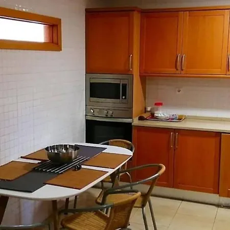 Lisbon South Bank Charming Pool Duplex&garden Bbk *