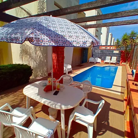 Дом отдыха Charming Pool Duplex Bbk & Garden Сесимбра