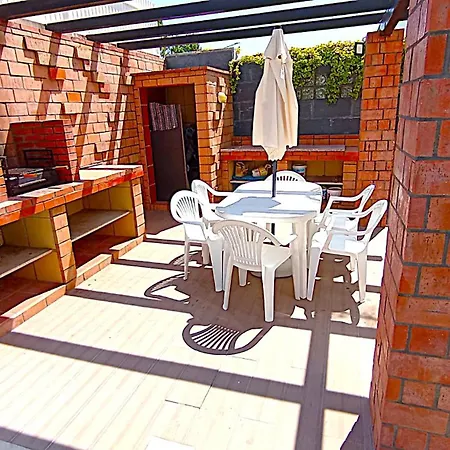 Pool 10 Guests Garden Bbq Near Beaches *