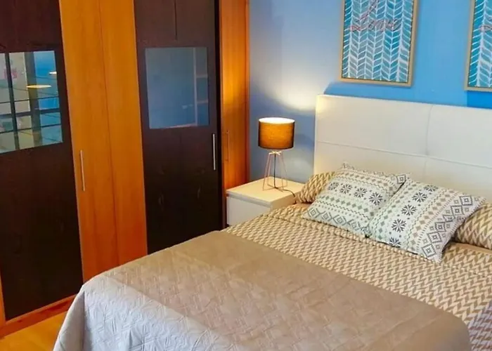 Дом отдыха Lisbon South Bank Charming Pool Duplex & Garden Bbk