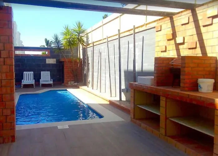 Pool 10 Guests Garden Bbq Near Beaches 度假居 塞辛布拉